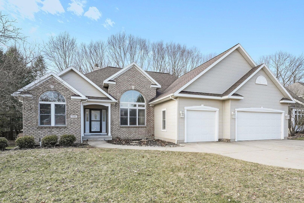3740 Windwood Dr NE, Rockford, MI 49341 - photo 1