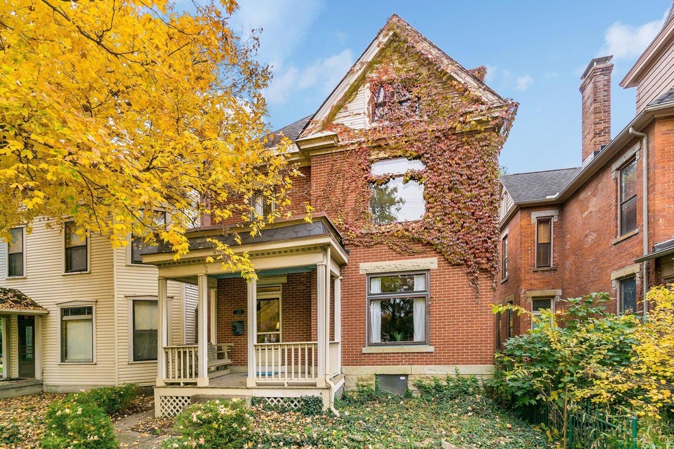 Sold $360,000 • Co-Listing Agent