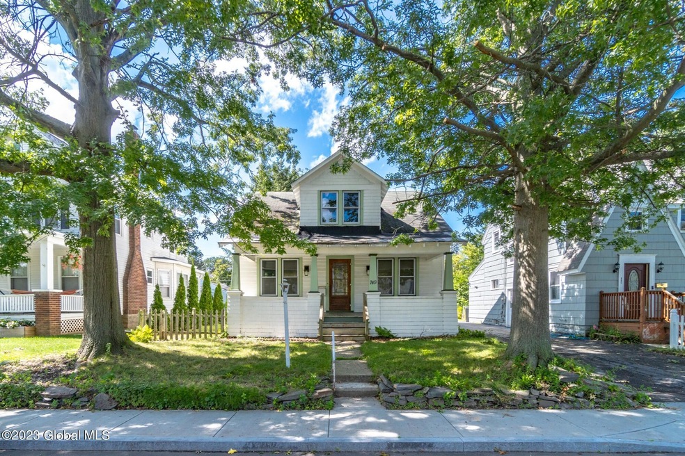 749 De Camp Ave-7