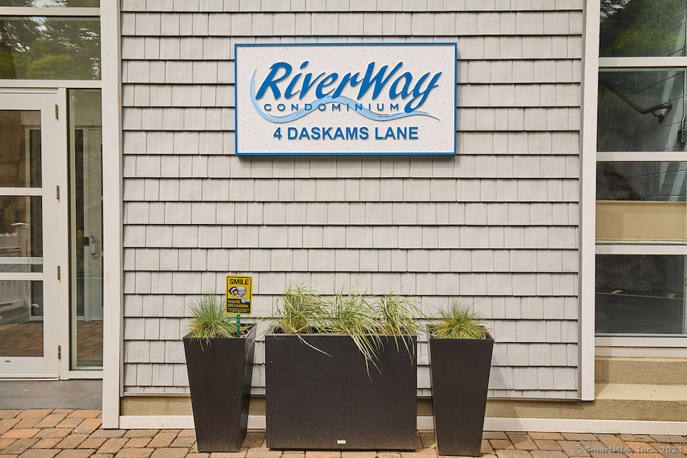 Welcome to the RiverWay complex.