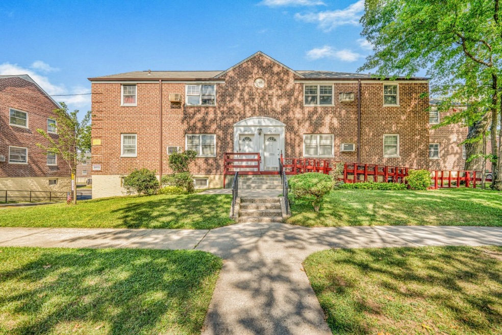 251-29 61st Ave unit Upper, Little Neck, NY 11362 - photo 1