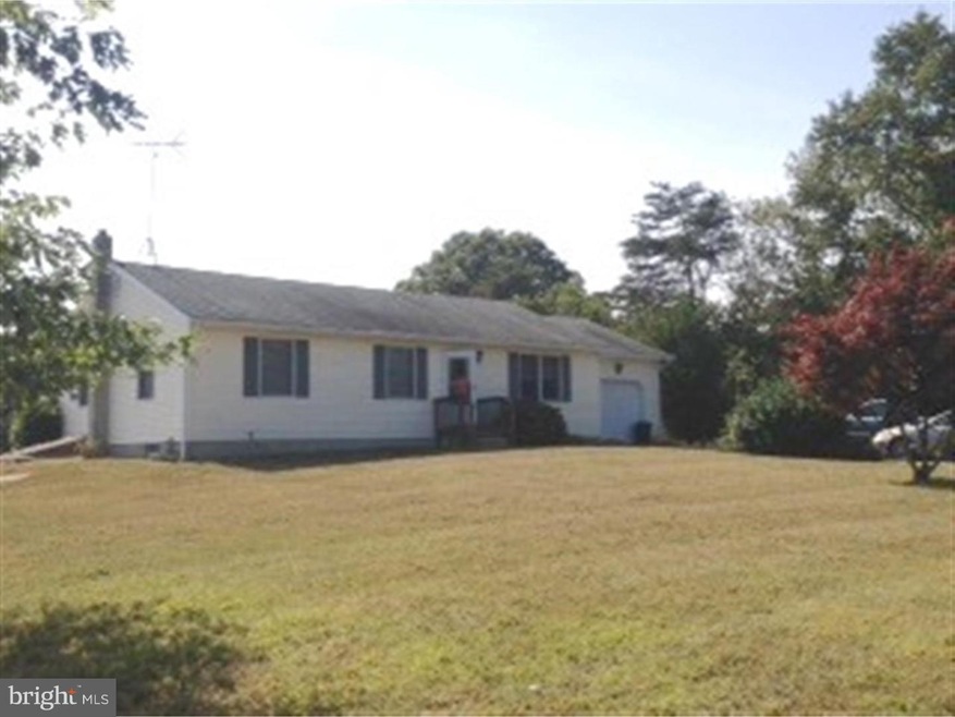 438 Shaws Mill Rd, Cedarville, NJ 08311 - photo 1