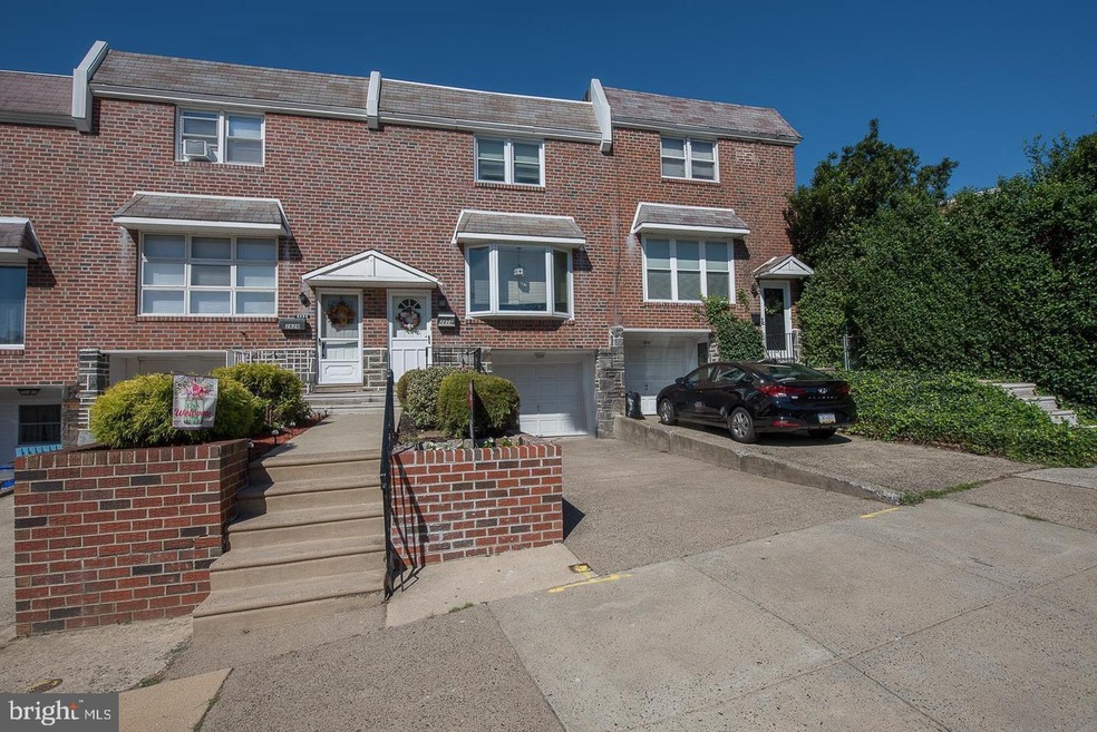 2818 Maxwell St, Philadelphia, PA 19136 - photo 1