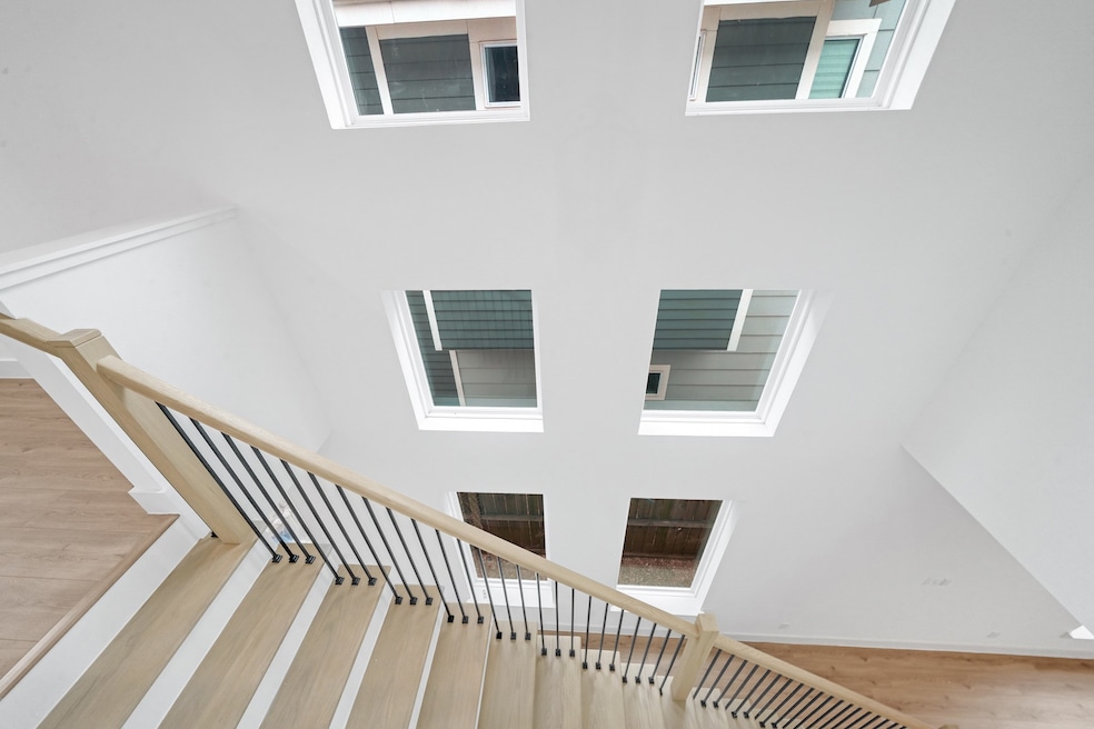 For Rent $1,950/month • Co-Listing Agent