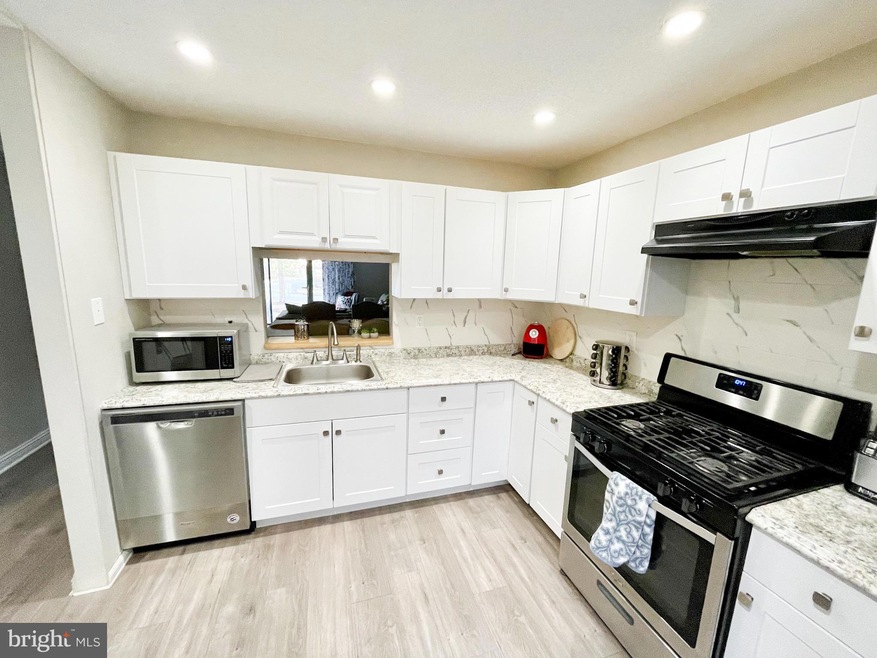 10 Tompkins Place, Lawrence Township, NJ 08648 - photo 1