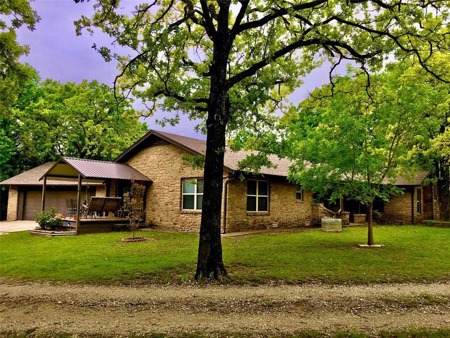 2147 Tanglewood St, Weatherford, TX 76085 - photo 1