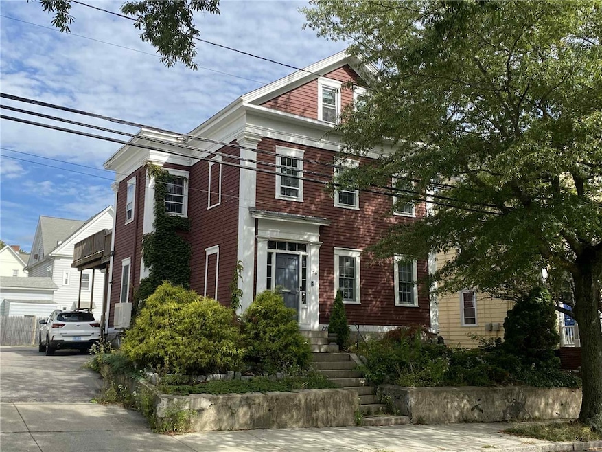 76 Pitman St unit 1, Providence, RI 02906 - photo 1