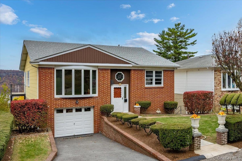 For Sale $849,000 • Co-Listing Agent