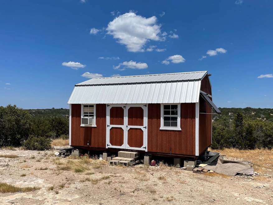 Cr 240, Rocksprings, TX 78880 - photo 1