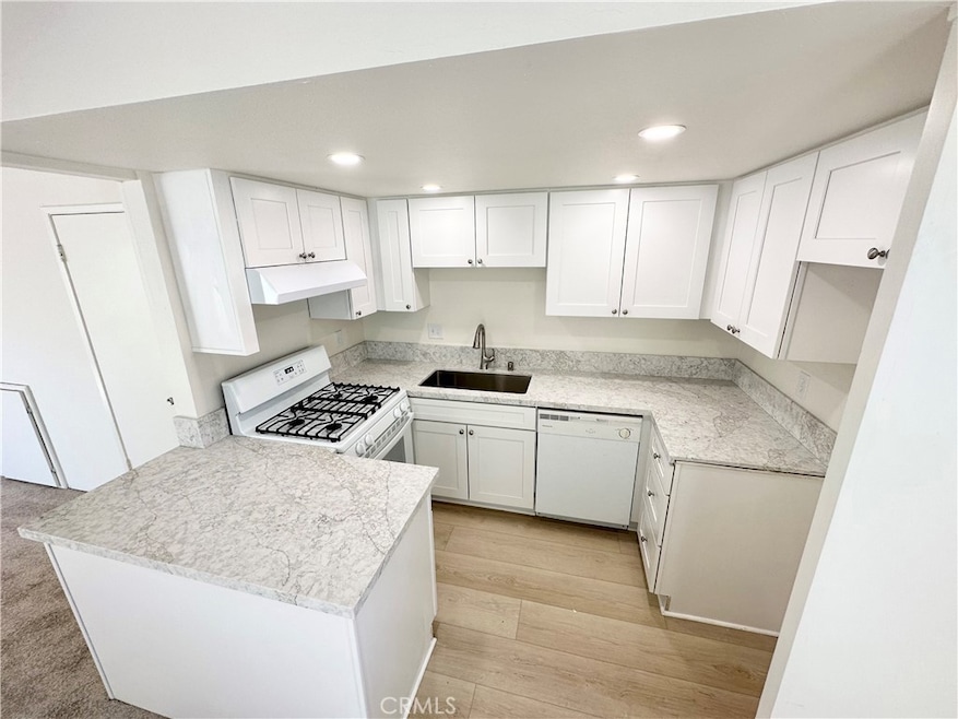 2713 Calle Del Comercio unit C, San Clemente, CA 92672 - photo 1