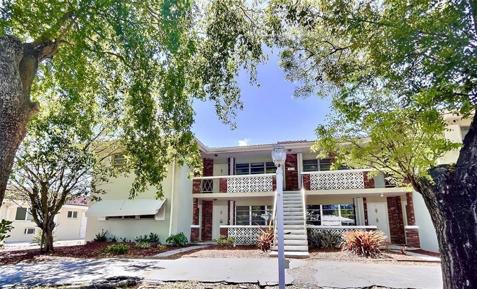 4213 NE 21st Ave unit 2A, Fort Lauderdale, FL 33308 - photo 1