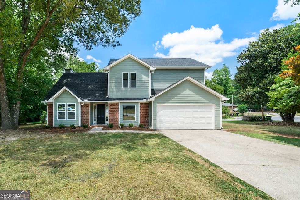 5985 Megcole Way SW, Mableton, GA 30126 - photo 1