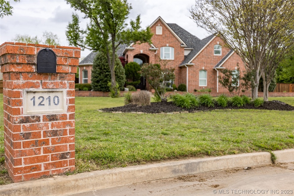 Sold $522,000