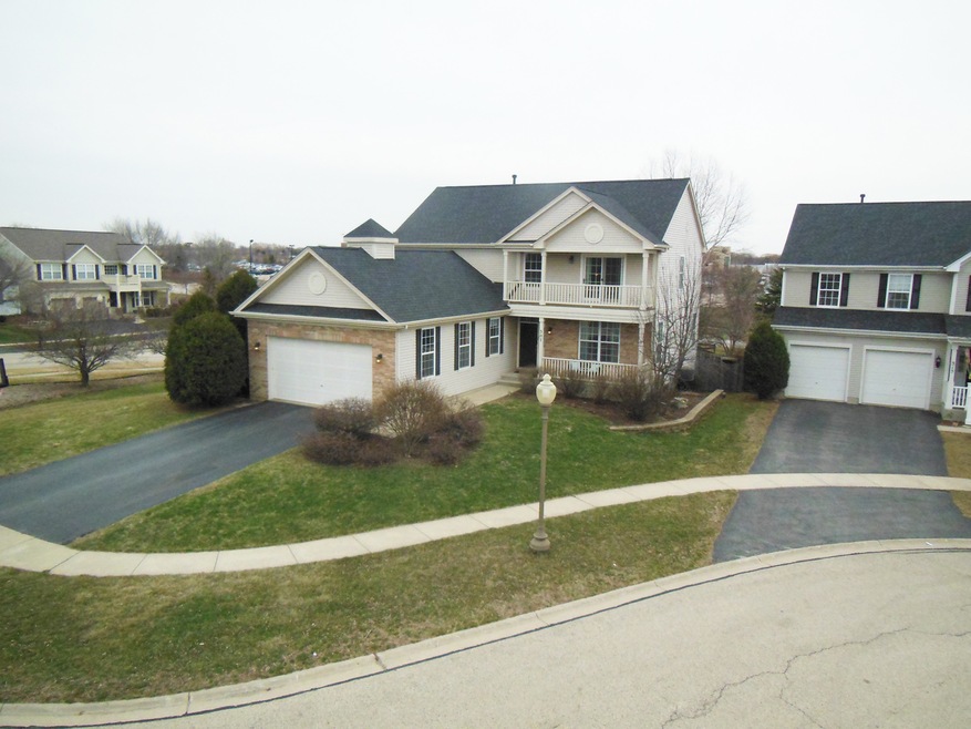 WELCOME HOME TO 307 BRIDGEVIEW CIRCLE!