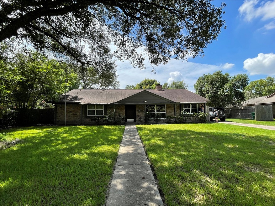 Beautiful front yard