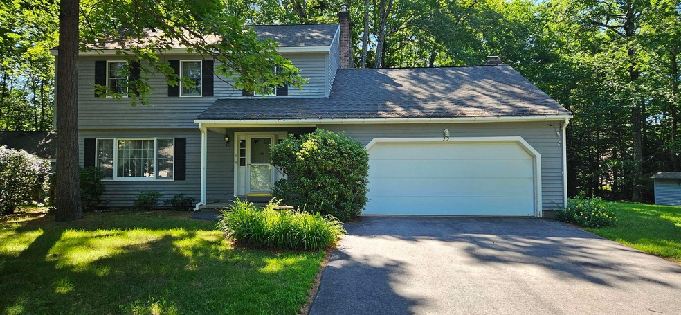 22 Hemlock St, Rochester, NH 03867 - photo 1