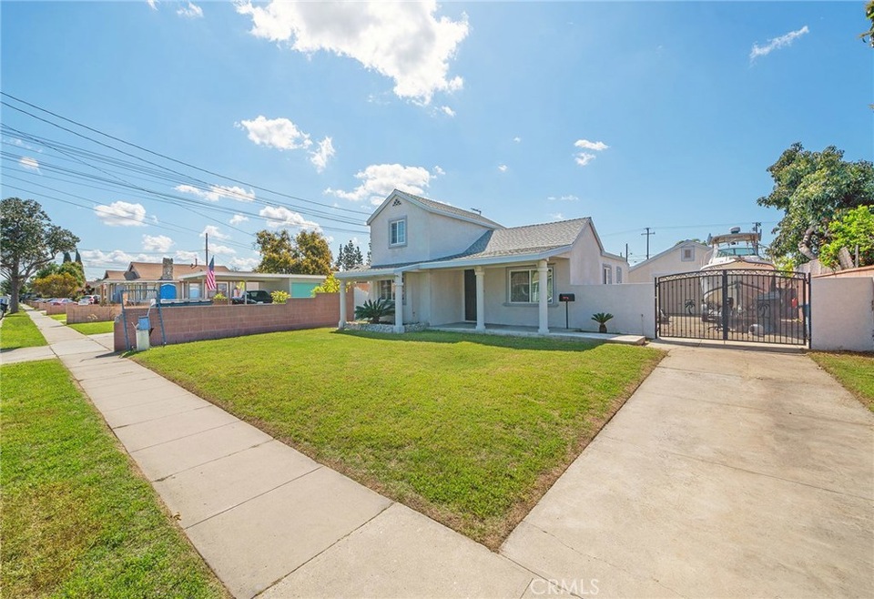 9434 Beverly St, Bellflower, CA 90706 - photo 1