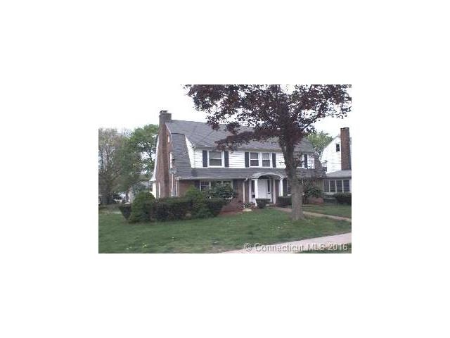 135 Leffingwell Ave, Waterbury, CT 06710 - photo 1