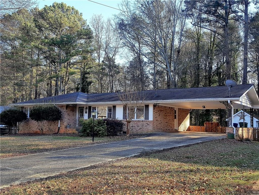 2761 Riderwood Dr, Decatur, GA 30033 - photo 1