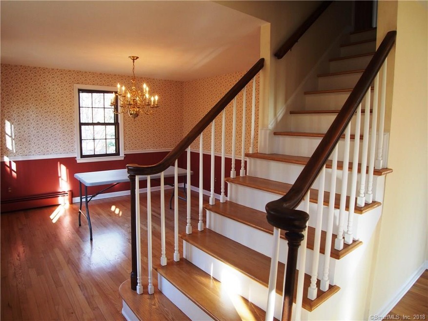 26 Gray Rock Rd, Trumbull, CT 06611 - photo 1