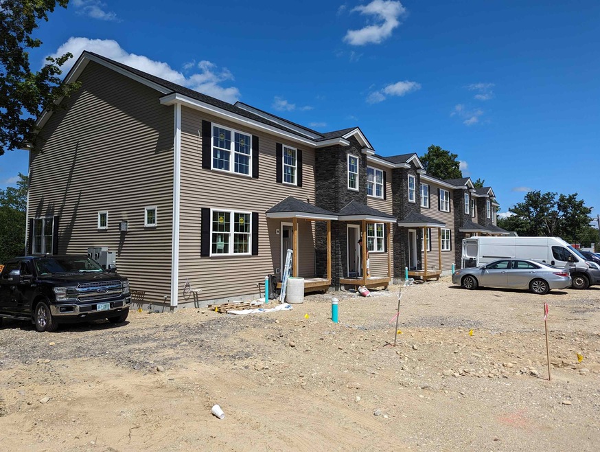 159 Elm St unit 1, Milford, NH 03055 - photo 1