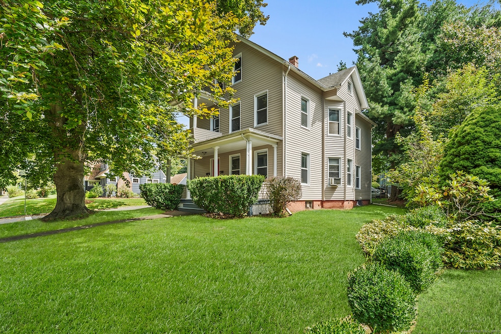 422 S Main St, Wallingford, CT 06492 - photo 1