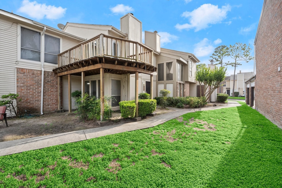 Sold • Co-Listing Agent