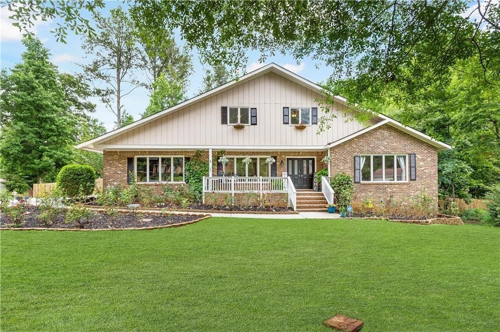 599 Palmer Ct SE, Conyers, GA 30094 - photo 1