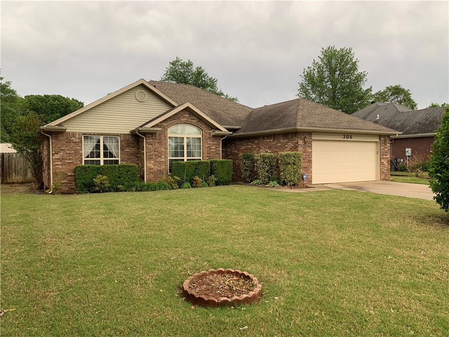 306 Old Forge Dr, Bentonville, AR 72712 - photo 1