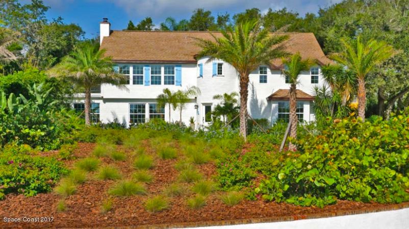 2135 N Indian River Dr