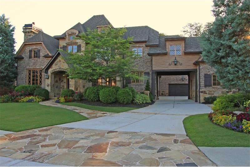 2215 Heathermoor Hill Dr, Marietta, GA 30062 - photo 1