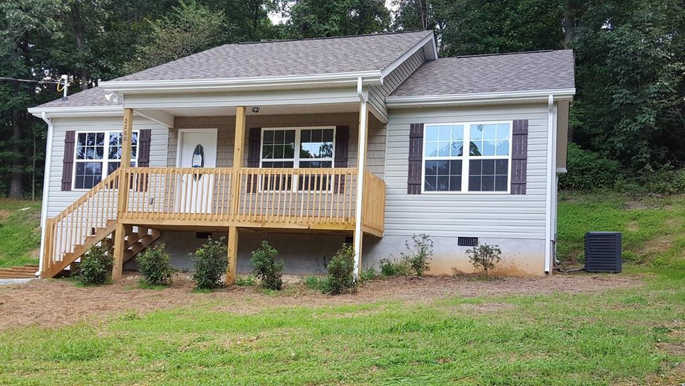 2280 Waring Rd NW, Dalton, GA 30721 - photo 1