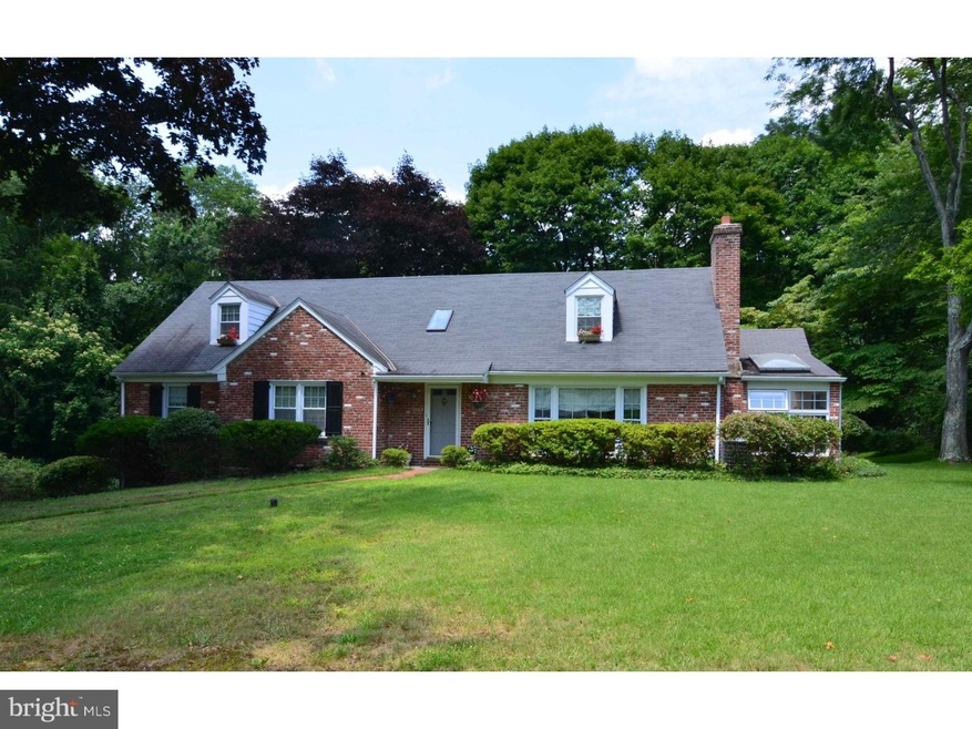 624 Spruce Ln, Villanova, PA 19085 - photo 1