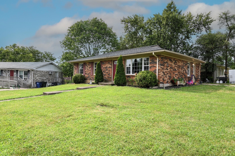 3768 Niagara Dr, Lexington, KY 40517 - photo 1