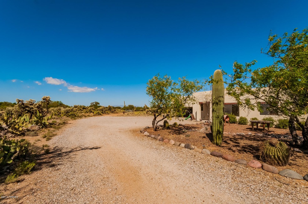 Front of home and driveway