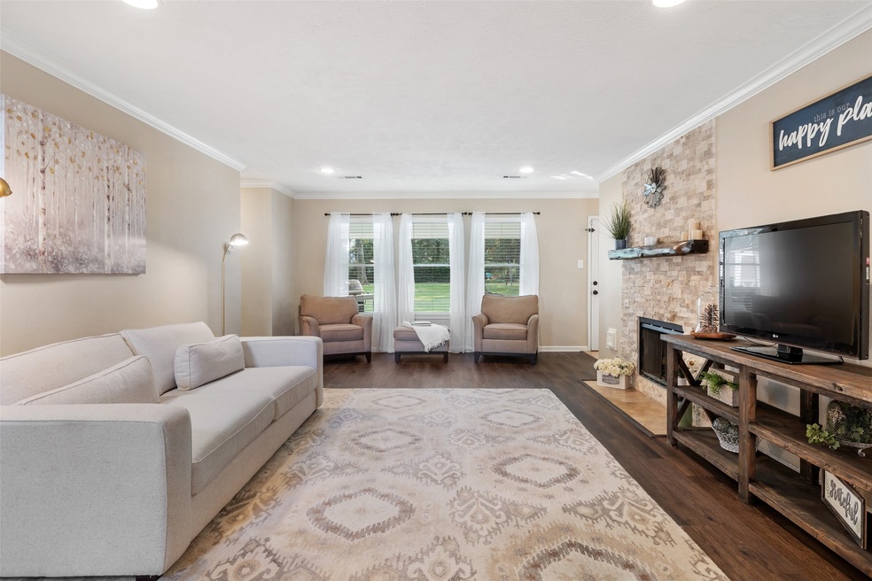 29115 Forest Hill Dr, Magnolia, TX 77355 - photo 1