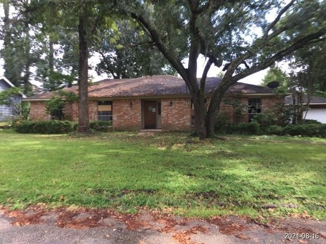 10210 Woodhollow Dr, Conroe, TX 77385 - photo 1