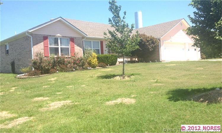Sets up high on the hill in Prairie Hills Estates.
