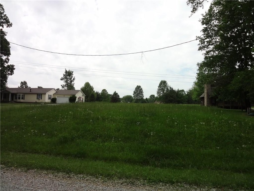 1228 E Mohican Trail, Greensburg, IN 47240 - photo 1