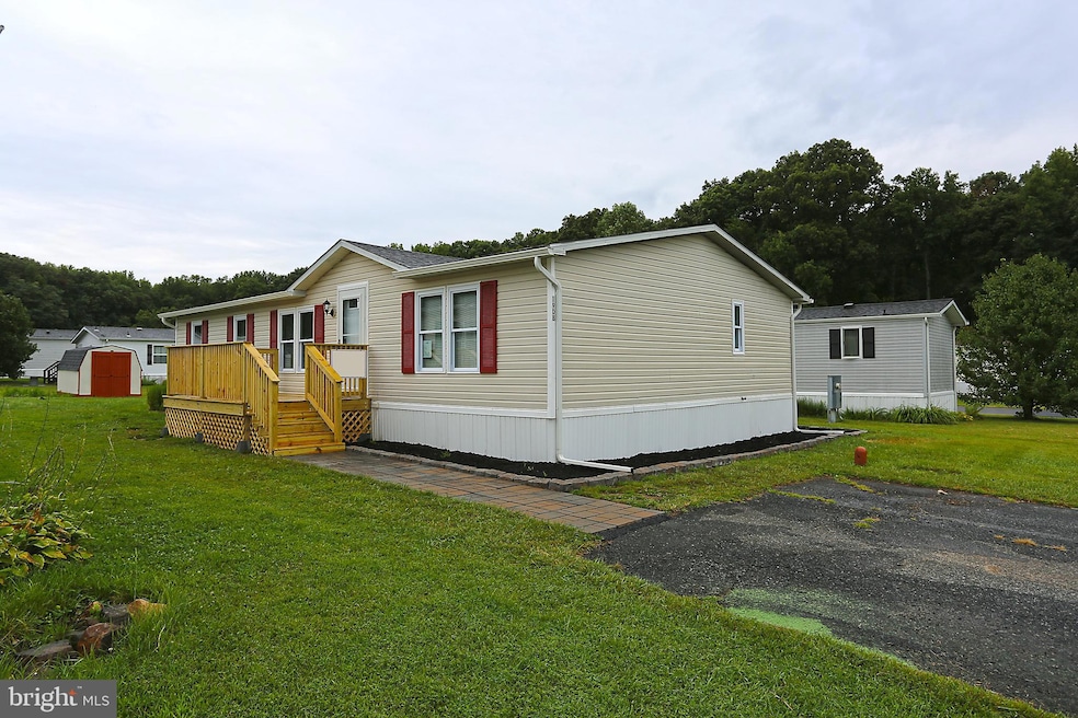 1325 Sligh Ln, Middle River, MD 21220 - photo 1