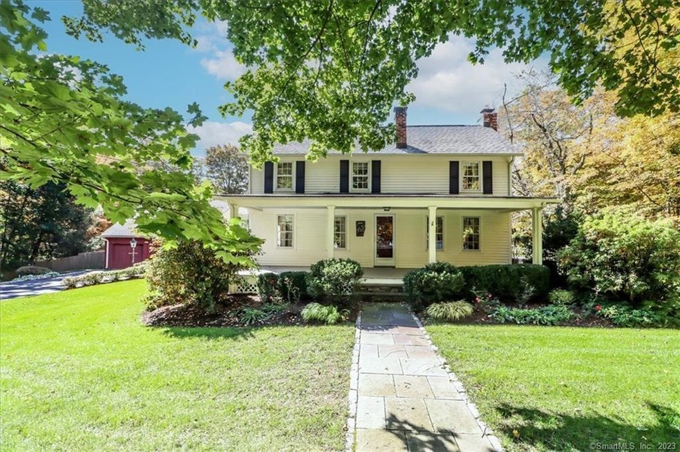 Welcome to 90 Riverside Rd!