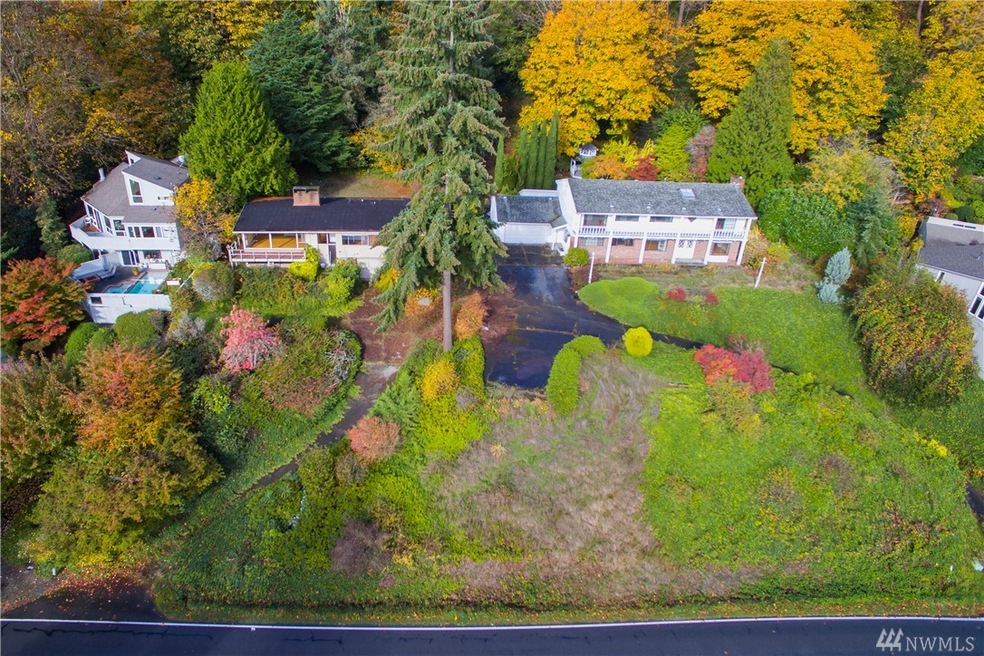 8383 E and 8375 Mercer Way, Mercer Island, WA 98040 - photo 1