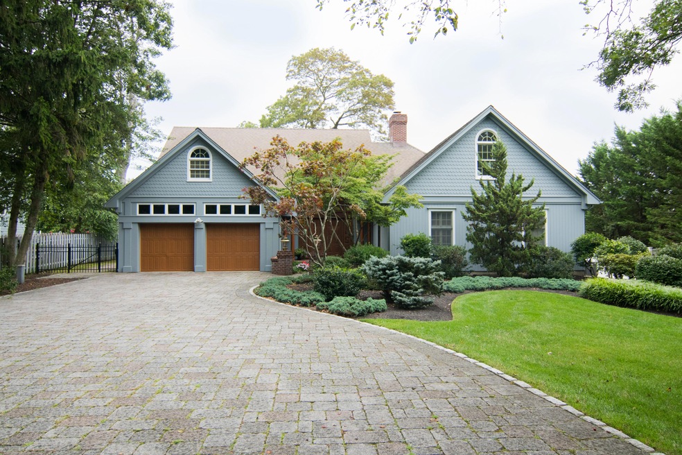 640 Oceanview Rd, Brielle, NJ 08730 - photo 1