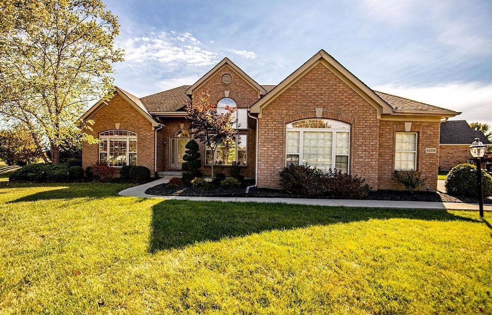 6208 Amberley Ct, Liberty Township, OH 45044 - photo 1