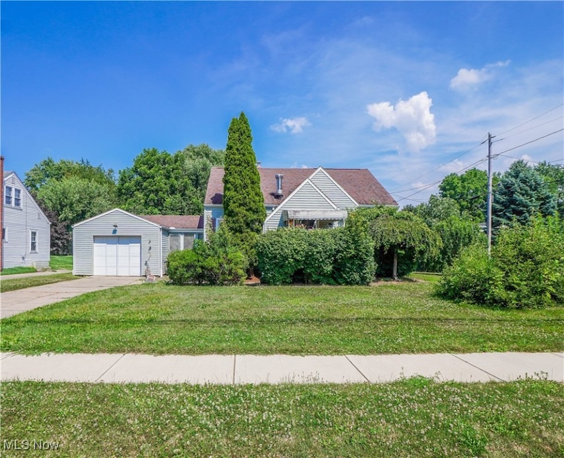 125 Fenton Ave, Mogadore, OH 44260 - photo 1