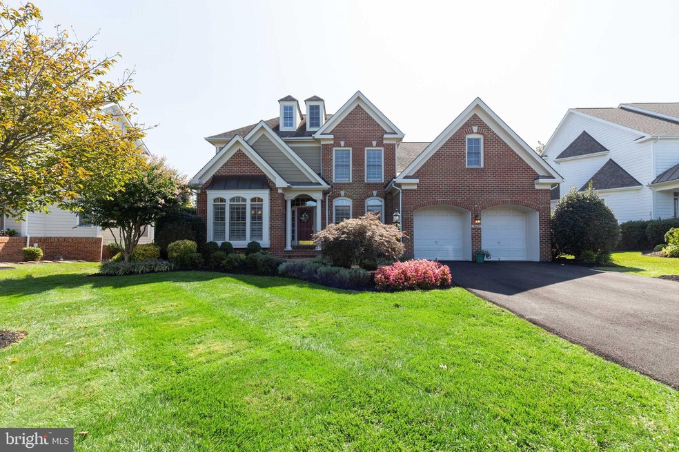 15633 Turtle Point Dr, Gainesville, VA 20155 - photo 1