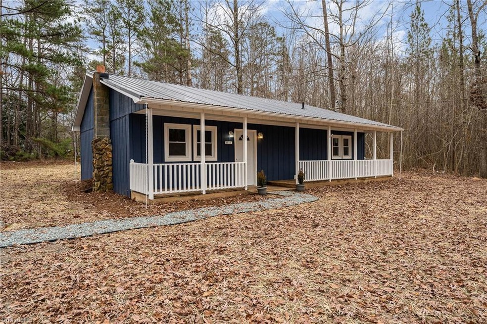 1515 Spanish Dr, Asheboro, NC 27205 - photo 1