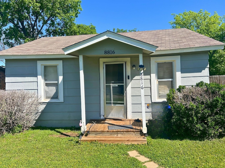 8816 Spaugh Ct, Fort Worth, TX 76108 - photo 1