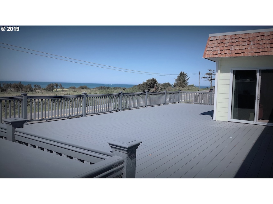 94025 Wedderburn Loop, Gold Beach, OR 97444 - photo 1