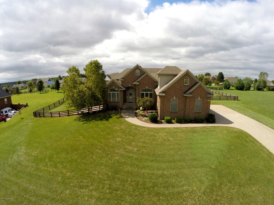 179 Eagles Bluff Ct, Shepherdsville, KY 40165 - photo 1